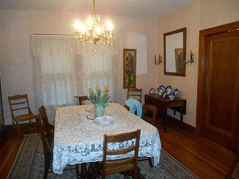 4th image of 206 S Miller St
