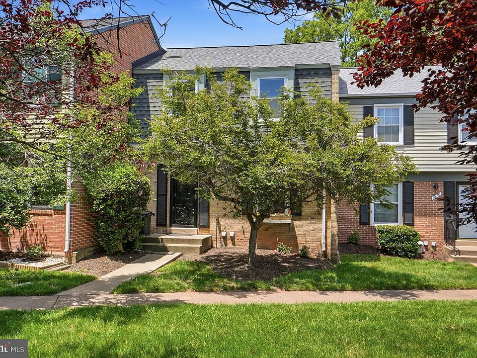 1st image of 1072 Tottenham Ct