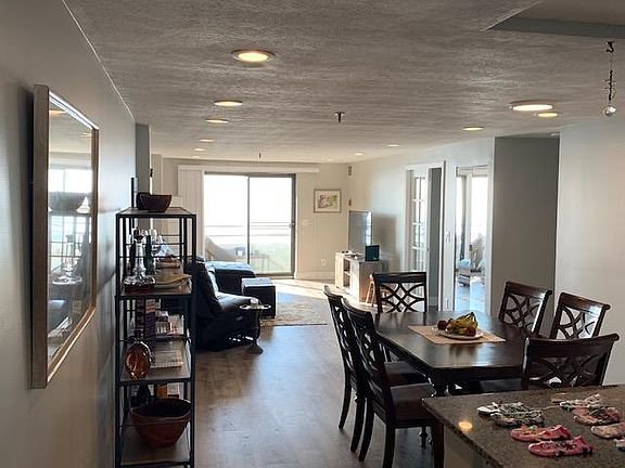 Large, bright, airy space!