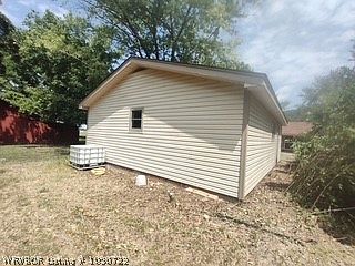 4th image of 3073 W State Highway 22