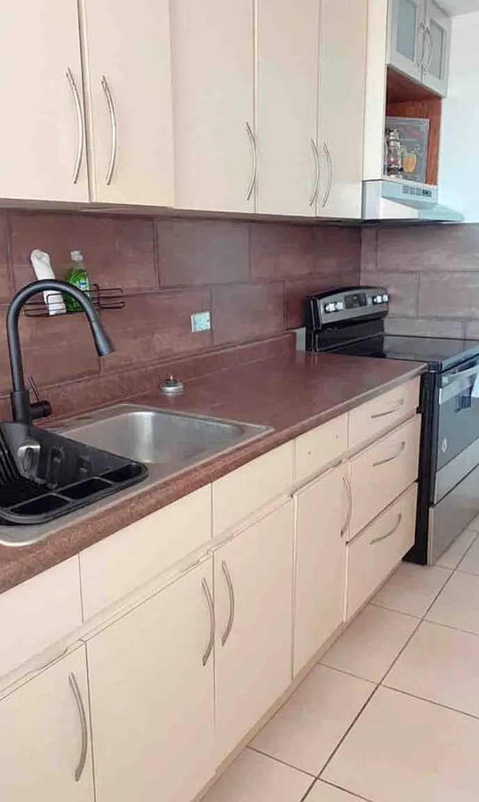2 bed, 800 sqft, $1,200 — Photo 3
