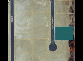 306 Colinsworth Ct, Jackson Center, OH 45334