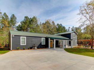 254 Thumper Ln, Bonneau, SC 29431