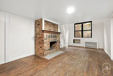 307 West 29th Street, #1B