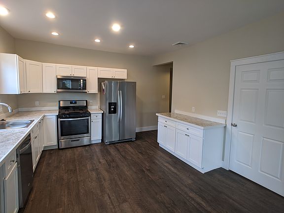 3rd image of 506-12 Park Ave #510