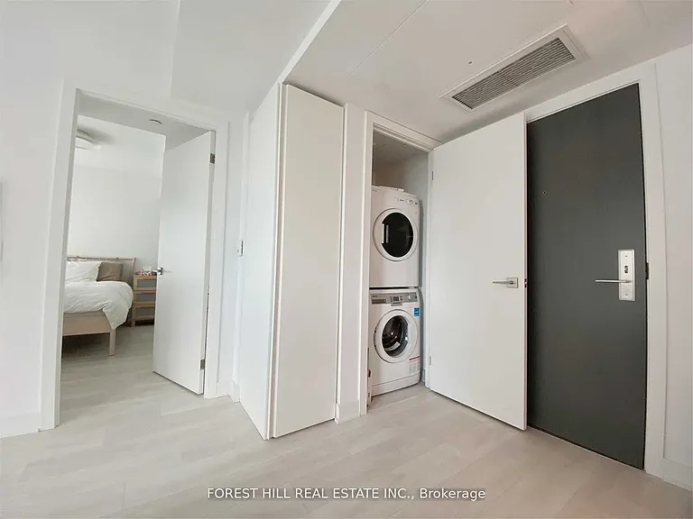 188 Cumberland St #2413 — Photo 4