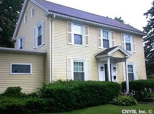 12 Beardsley St, Auburn, NY 13021