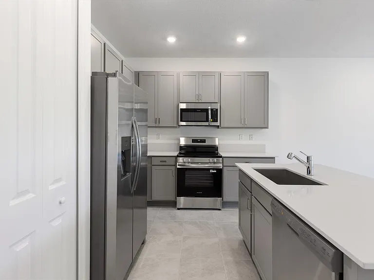 6435 Seabright Ter — Photo 13