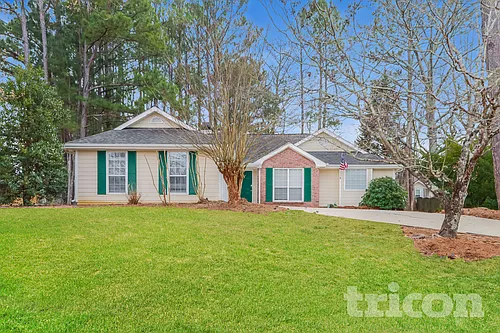 511 Horseshoe Cir Photo 1