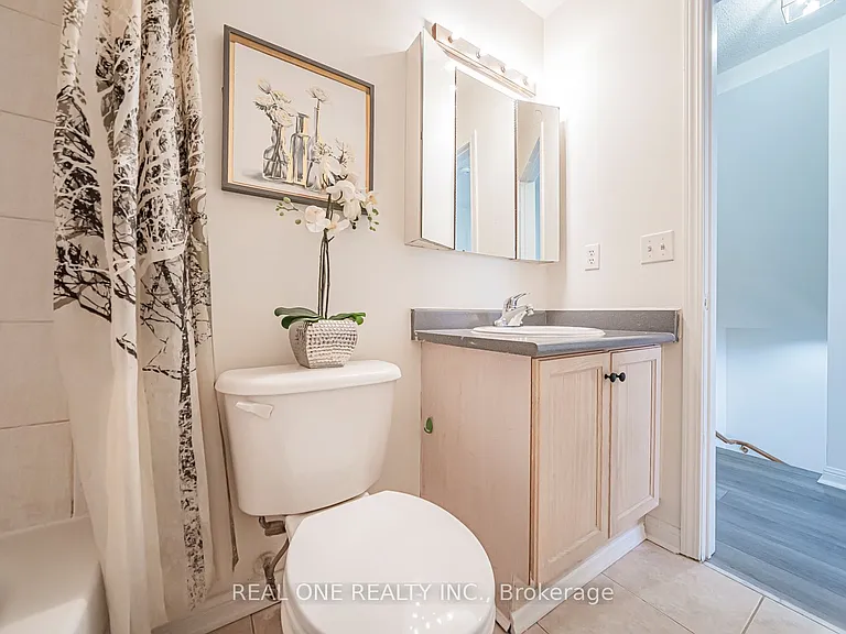 12 Saint Moritz Way #17 — Photo 22