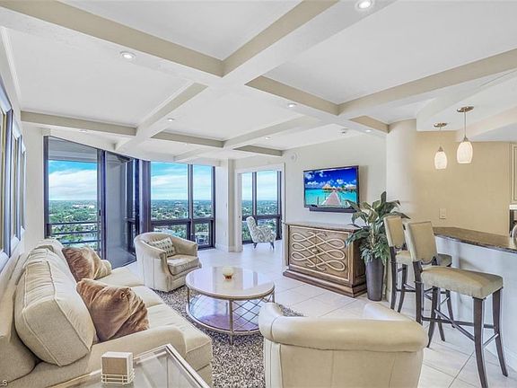 5th image of 4751 Gulf Shore Blvd N Penthouse 4