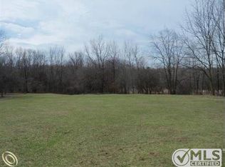 2855 Donegal Dr, Troy, MI