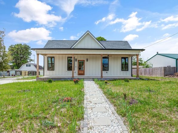 107 Shady St, Summertown, TN 38483