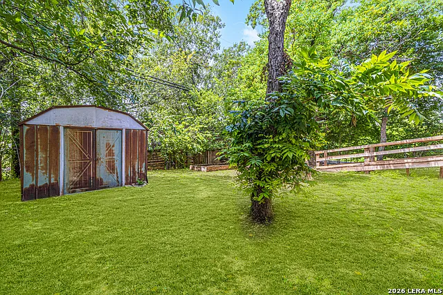 1434 Hicks Ave — Photo 22
