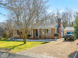 11 Pine Tree Ln, Tisbury, MA 02568
