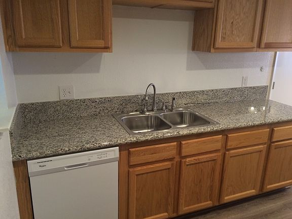 5th image of 3847 Westporter Dr