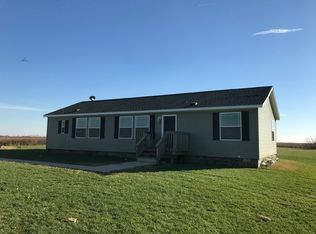 3515 E Braceville Rd, Gardner, IL 60424