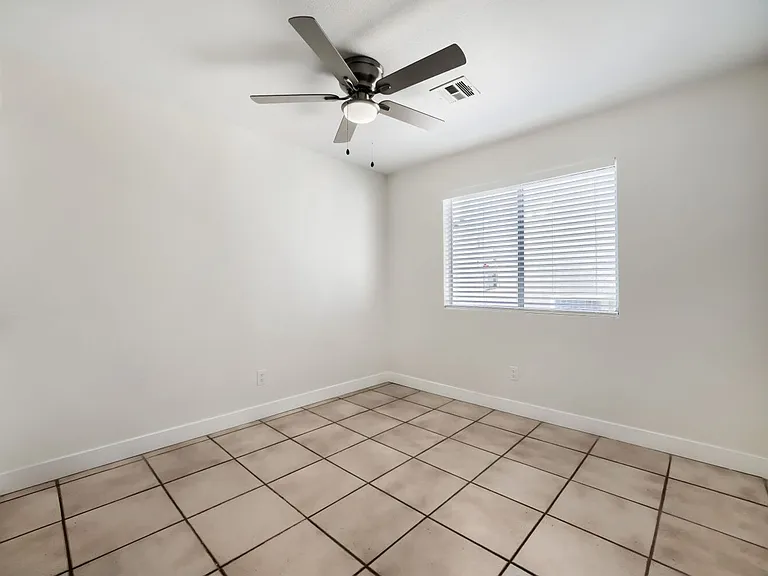 2709 Camphor Tree St — Photo 17