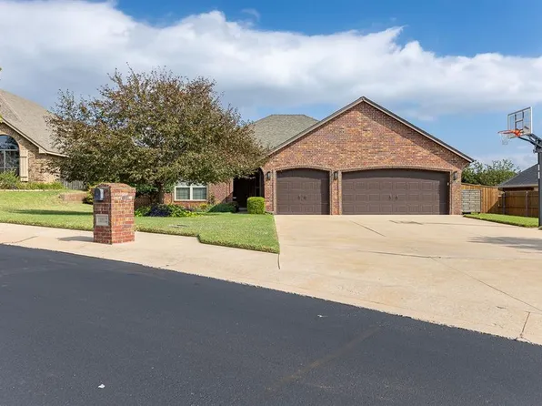 11812 Gwendolyn Ln, Oklahoma City, OK 73131