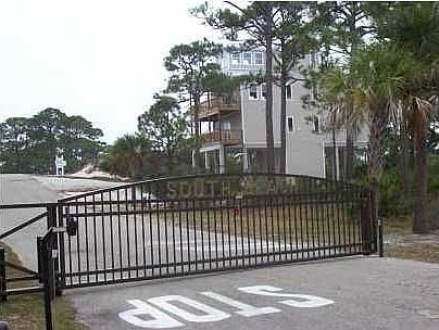 3rd image of 108 Mariner Ln