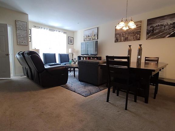 4th image of 12923 Center Park Way