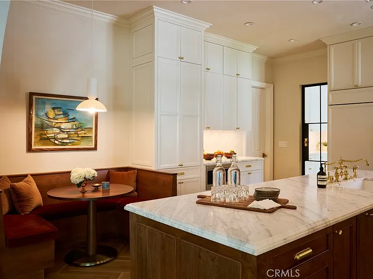 4427 Westchester Dr — Photo 15