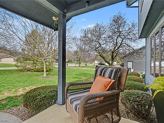 2nd image of 29 Woodside Blvd