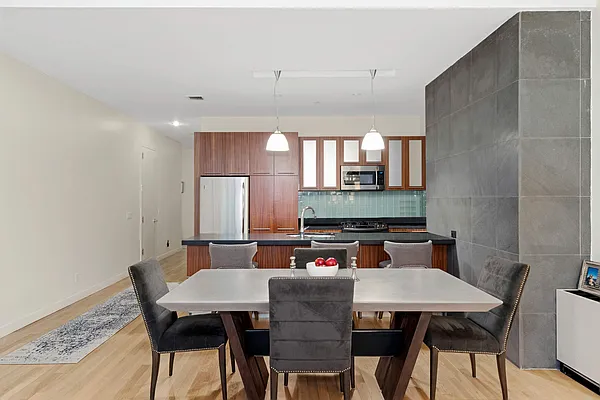 Rented by Compass | media 14
