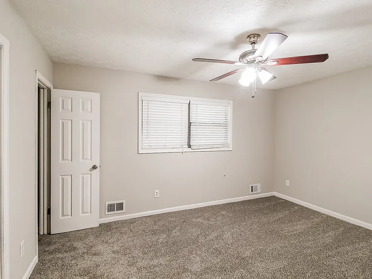 2794 Sardis Dr NE — Photo 7