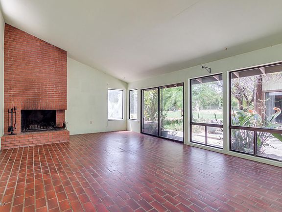 2nd image of 8102 W Acoma Dr