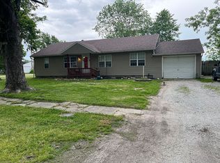 1102 Elm St, Lockwood, MO 65682