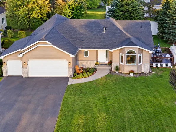 11561 Butternut St NW, Coon Rapids, MN 55448