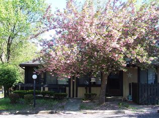 8103 Glen Hollow Dr APT A, Glen Burnie, MD 21061