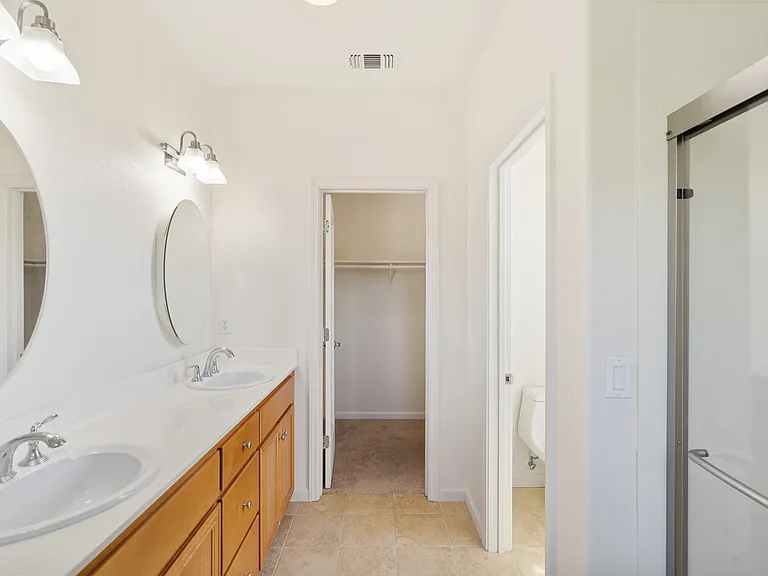 7981 Bellina St — Photo 20