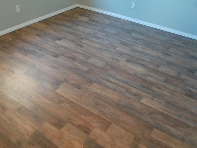 2231 Edwards St — Photo 13
