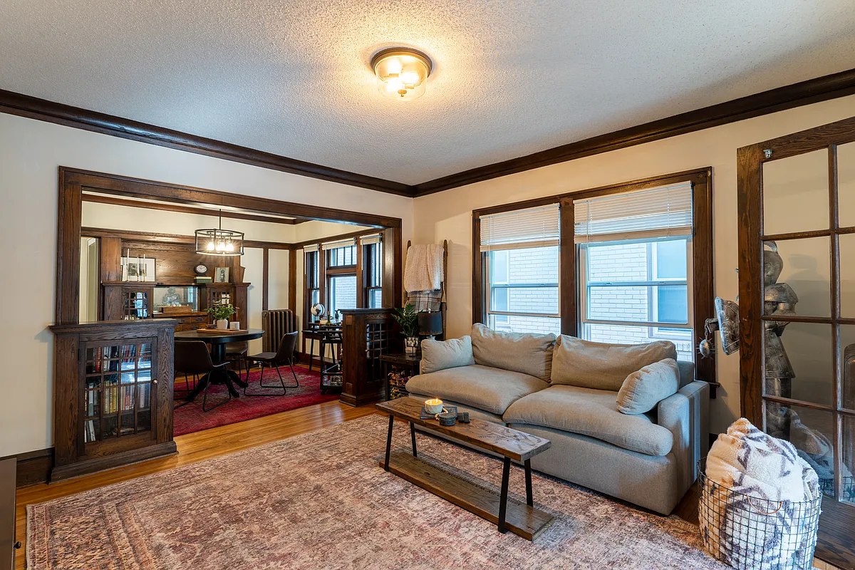 Building Photo - 3113 Fremont Ave S #2