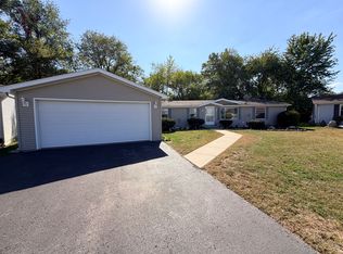 22625 S Woodside Dr #110, Channahon, IL 60410