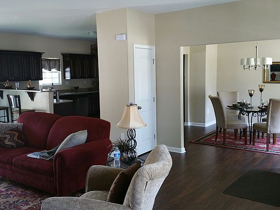 2nd image of 866 Marvin Ave