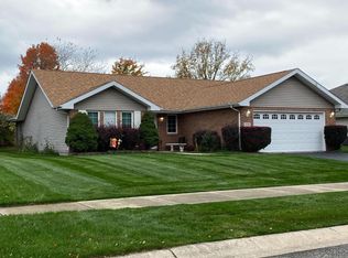 2938 Liberty Dr, Crown Point, IN 46307