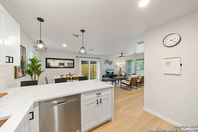 1104 S Gevers St — Photo 8