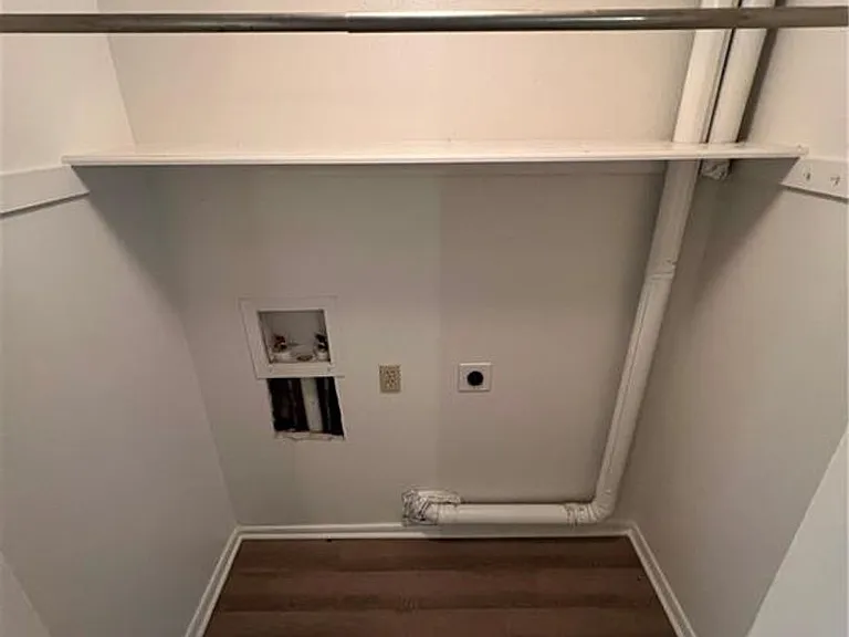 320 S 11th Pl — Photo 17