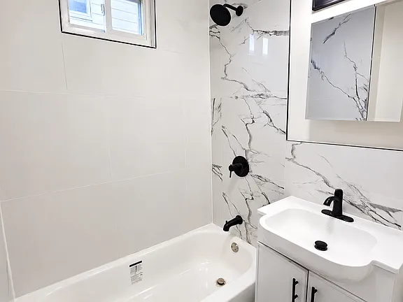 209 Columbia Ave #2 — photo 13 of 15