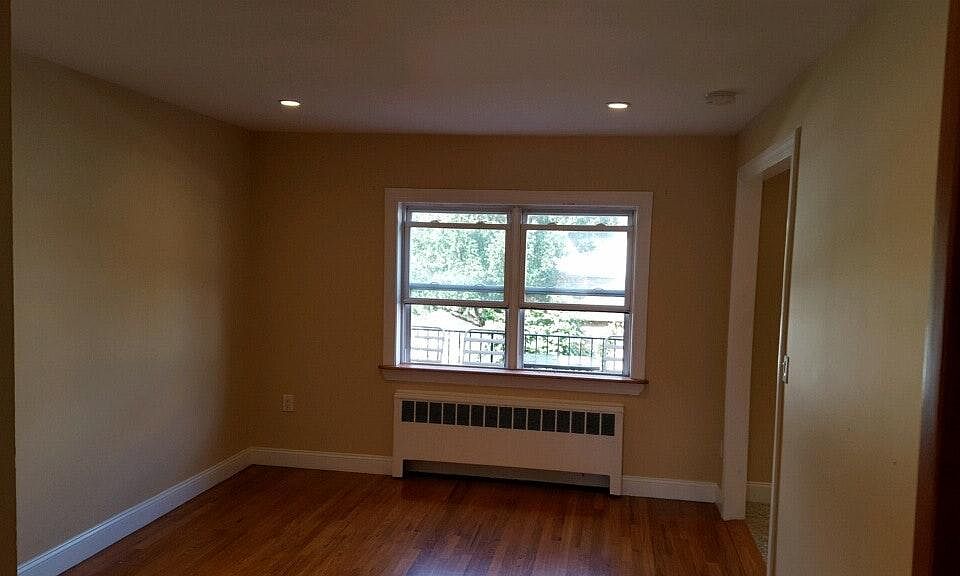 1st image of 3168 Ampere Ave