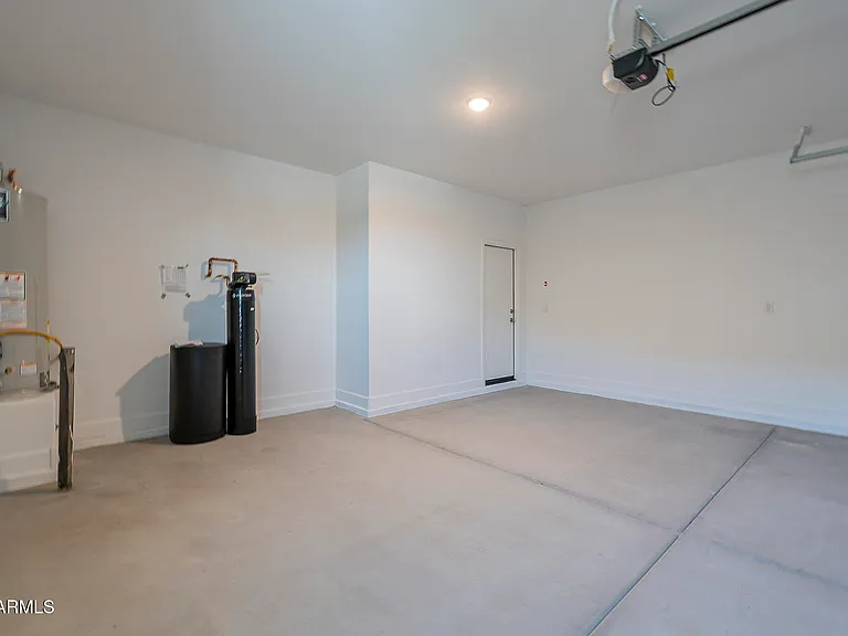 23036 E Escalante Rd — Photo 47