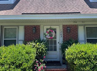1243 Oakcrest Dr, Charleston, SC 29412