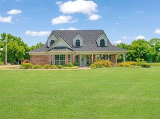 12843 Farm Rd, Bogata, TX 75417