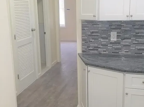 97 Wade Street image 16 of 20