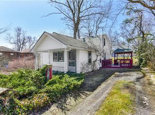 325 Park Rd, Leavittsburg, OH 44430