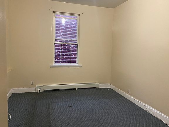 4th image of 3020 Olinville Ave #2