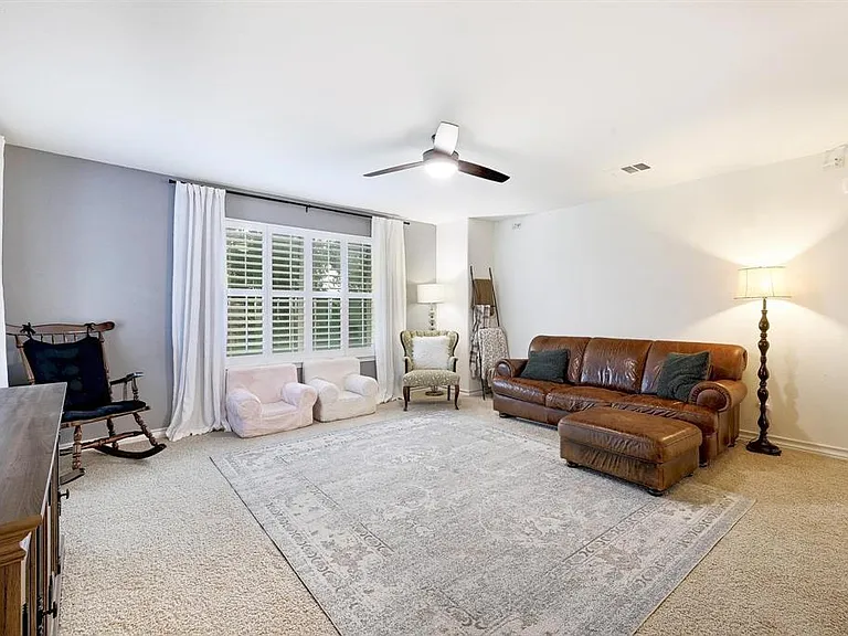 7721 Haggans Ln — Photo 19